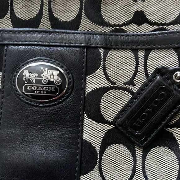 Coach cross body - Picture 3 of 7